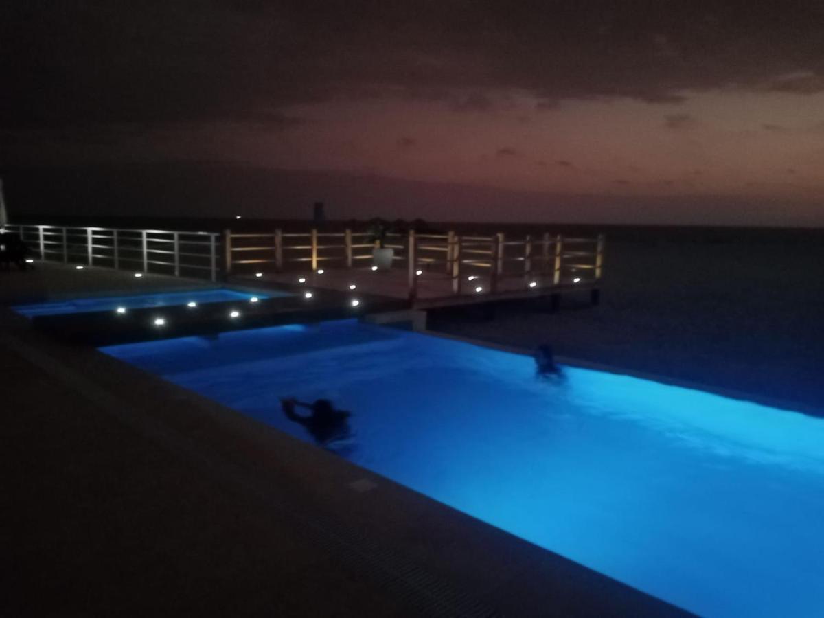 Ocean Club - Ocean Suites II Playas Ngoại thất bức ảnh
