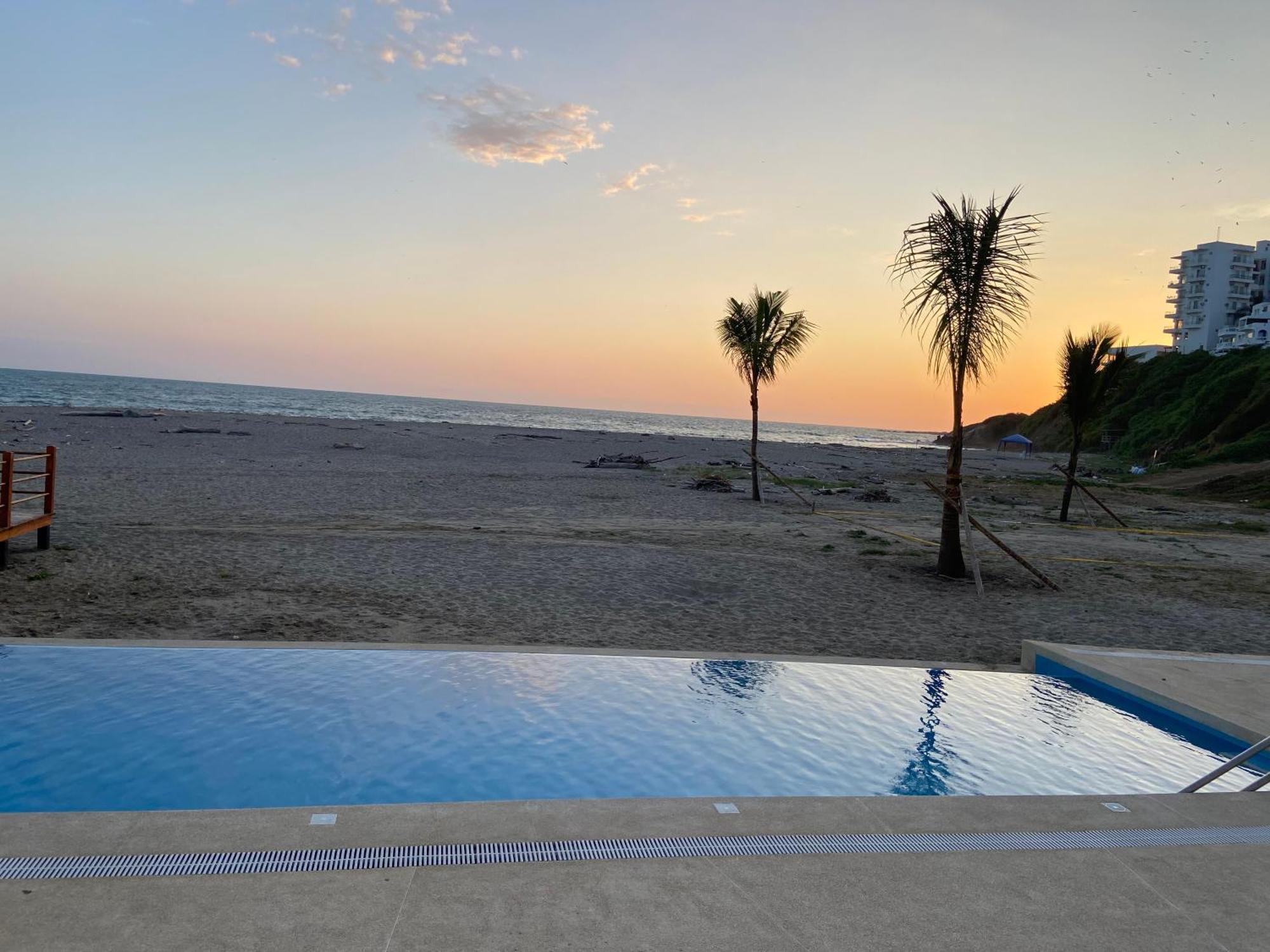 Ocean Club - Ocean Suites II Playas Ngoại thất bức ảnh