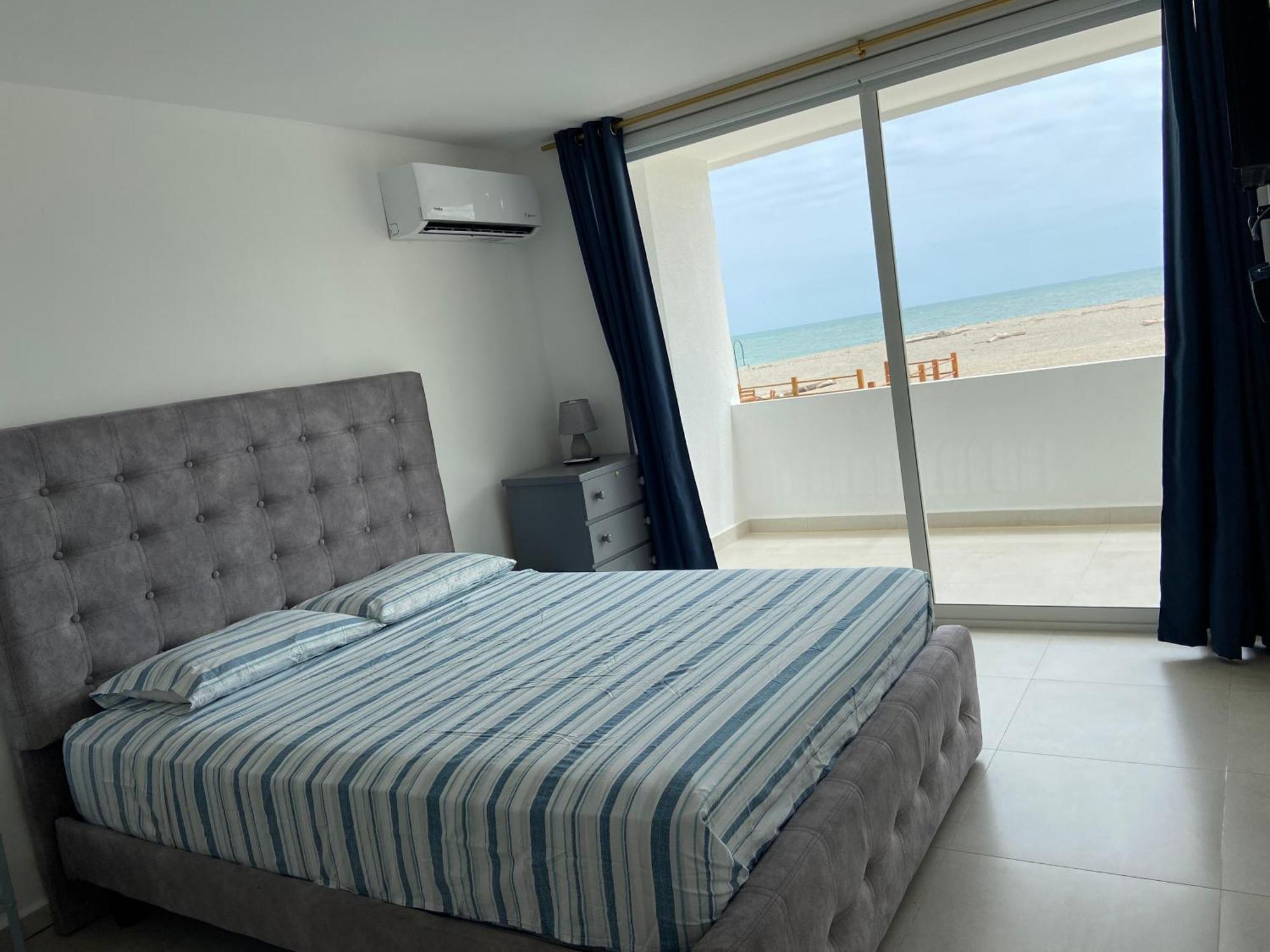 Ocean Club - Ocean Suites II Playas Ngoại thất bức ảnh